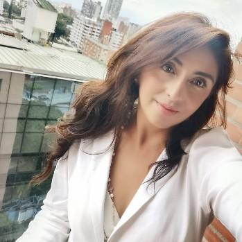 Leonor González