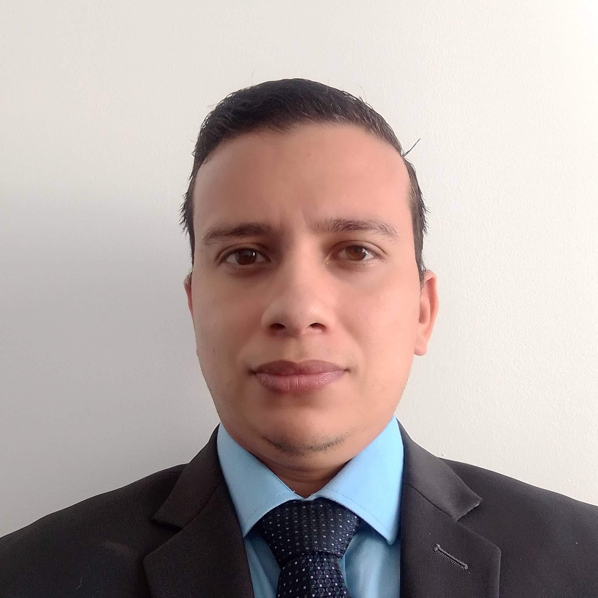 CESAR VARGAS