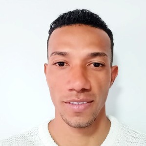 RAYMOND ARAUJO FUENTES