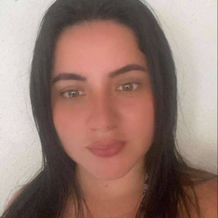 Angie Vanesa Salinas Carrillo